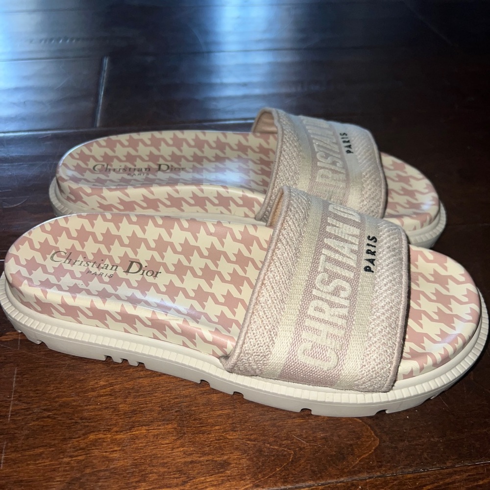 Christian Dior slides sandals - Picture 2 of 3